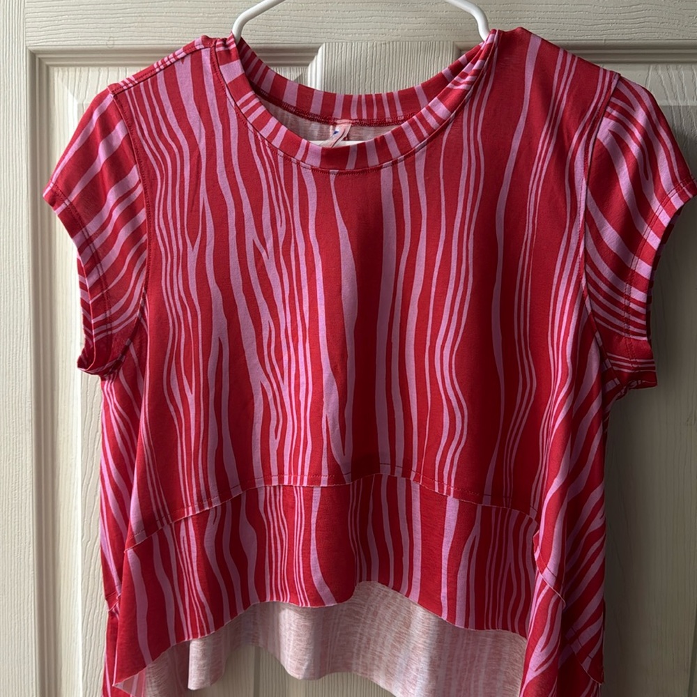 Free people movement top NWOT - size small